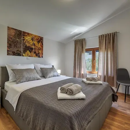 New Apartman Luma Pula City Center Apartment